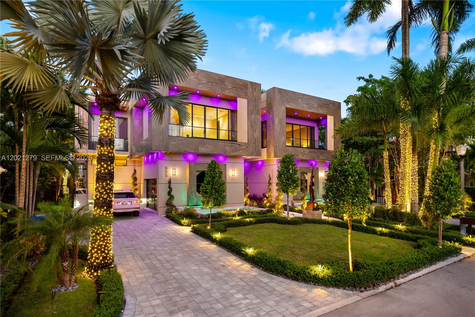 905 Belle Meade Island Dr