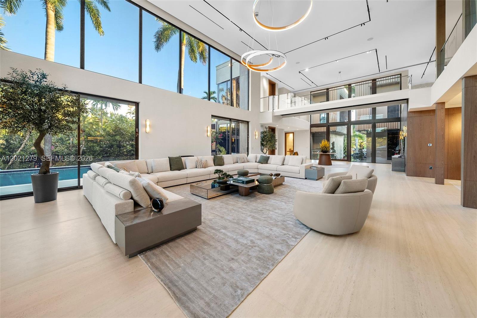 BELLE MEADE ISLAND - Residential