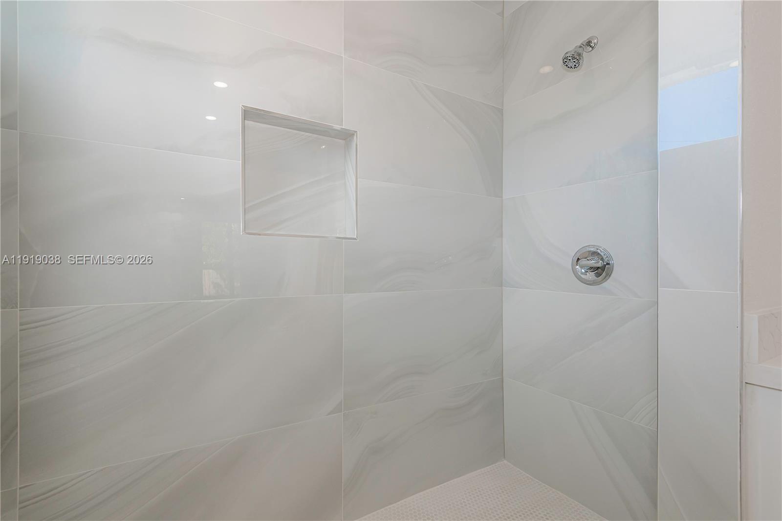 OAKLAND PARK SECOND ADD - Residential