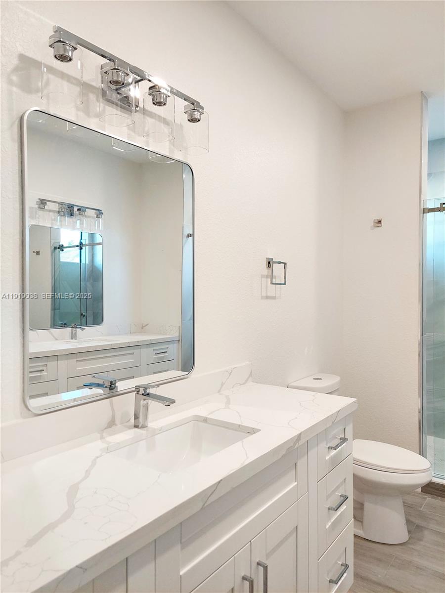 OAKLAND PARK SECOND ADD - Residential