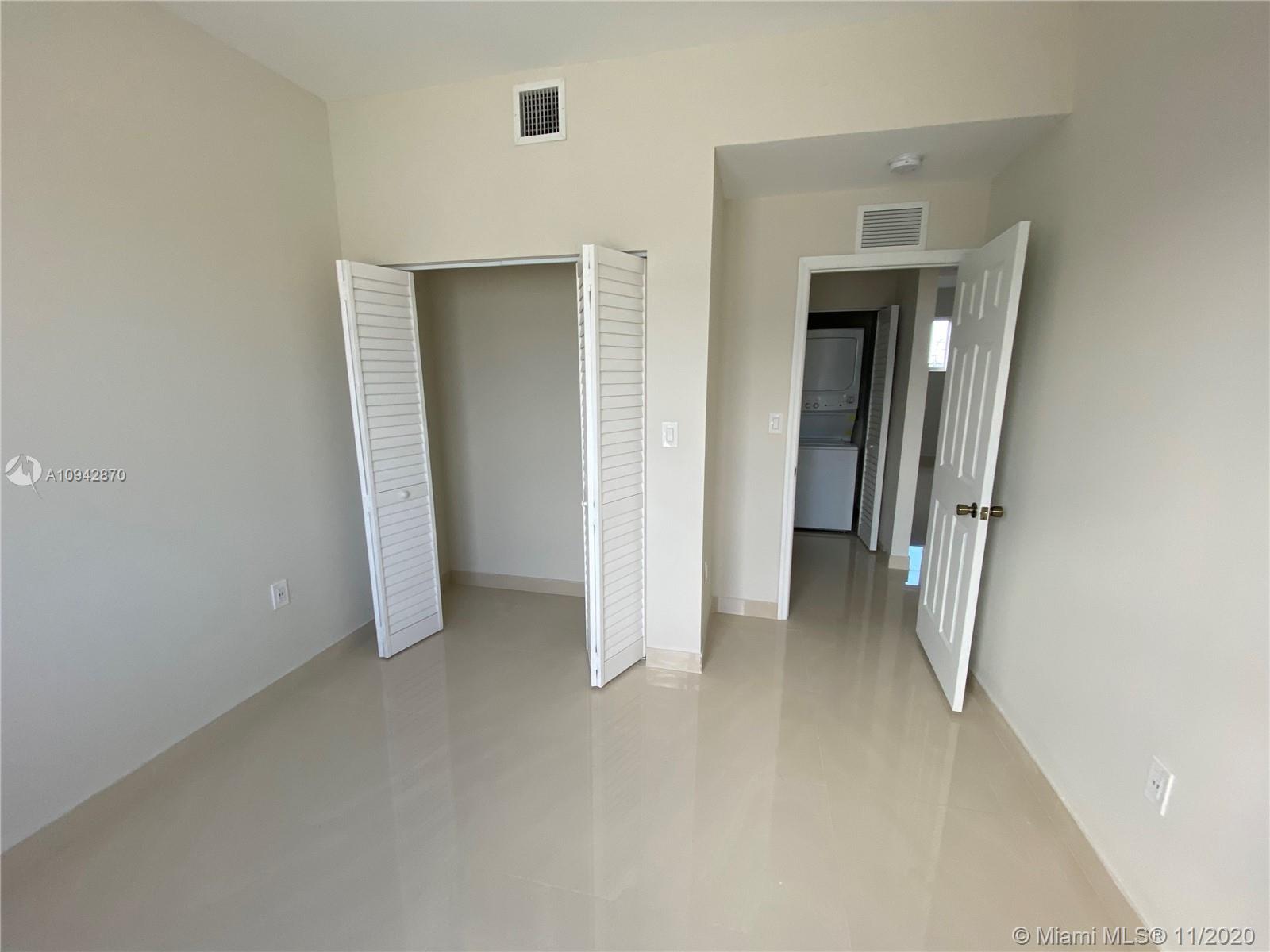 PHILLIPSONS ADDN TO HIALE - Residential Lease