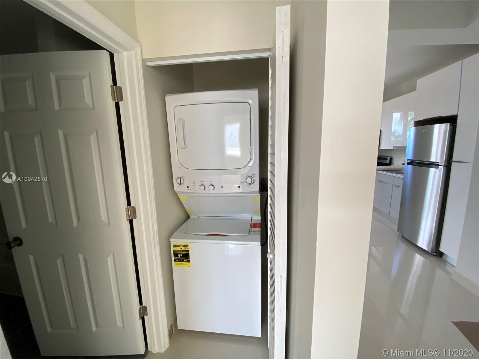 PHILLIPSONS ADDN TO HIALE - Residential Lease