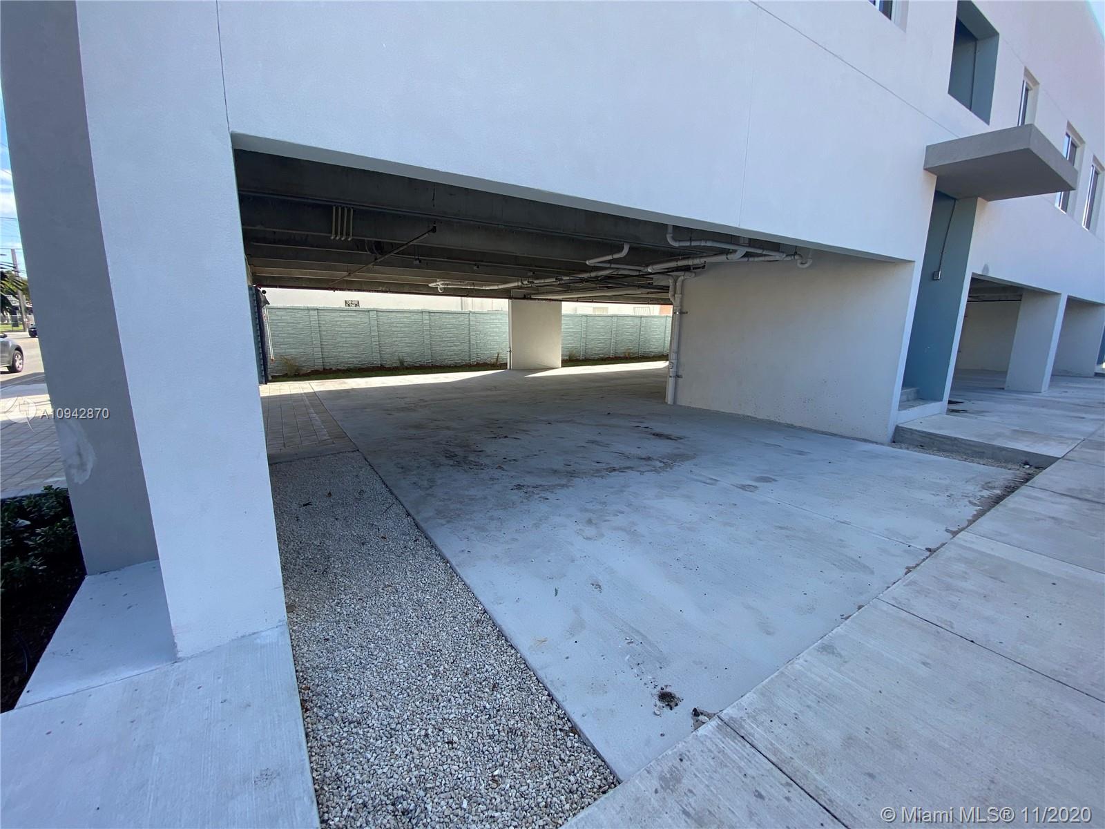 PHILLIPSONS ADDN TO HIALE - Residential Lease