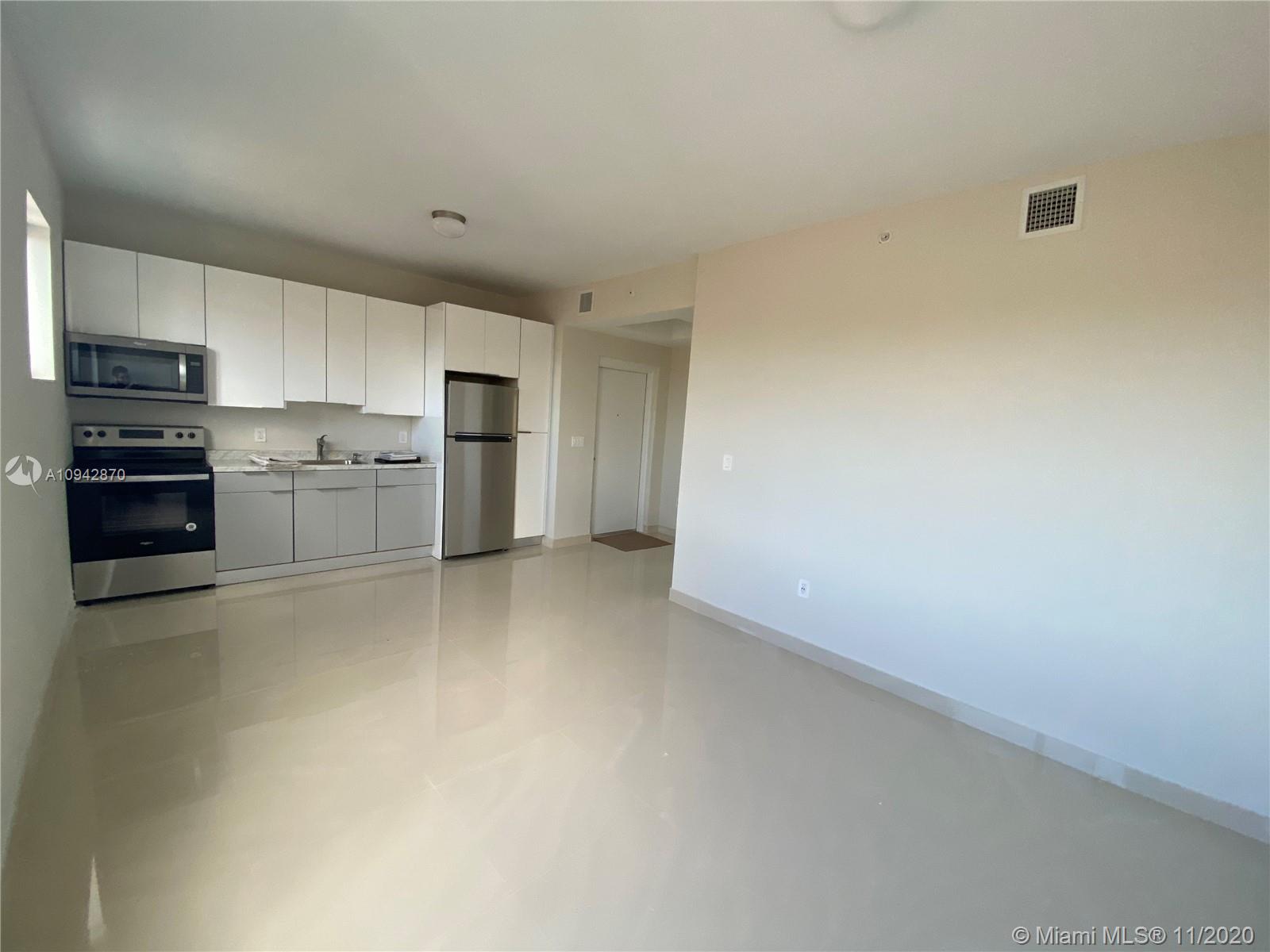 PHILLIPSONS ADDN TO HIALE - Residential Lease