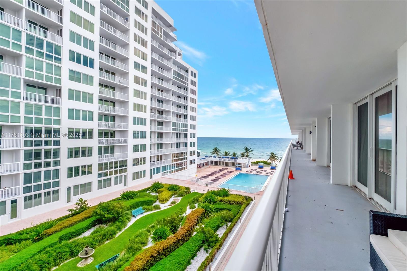 The building's amenities are amazing starting off with having its own Temple, a jacuzzi, gym overlooking the ocean, heated pool, lighted tennis court, racquetball court, basketball (half court), Asian restaurant, ATM, mini-market, tailor, full-service salon, and more! This property is constantly improving and quite the find! Electricity and basic Cable are included in HOA fee.
Your townhouse is beautifully equipped with custom-built closets, appliances, its own washer/dryer!