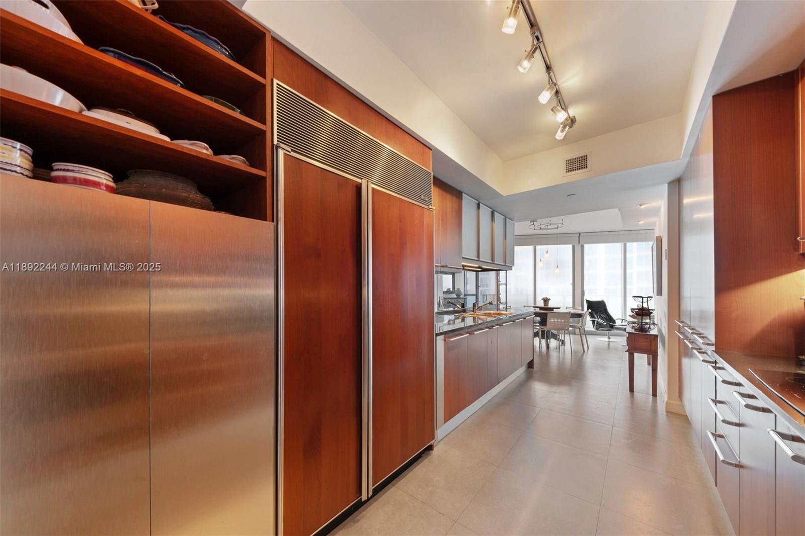 OCEAN PALMS CONDO - Residential