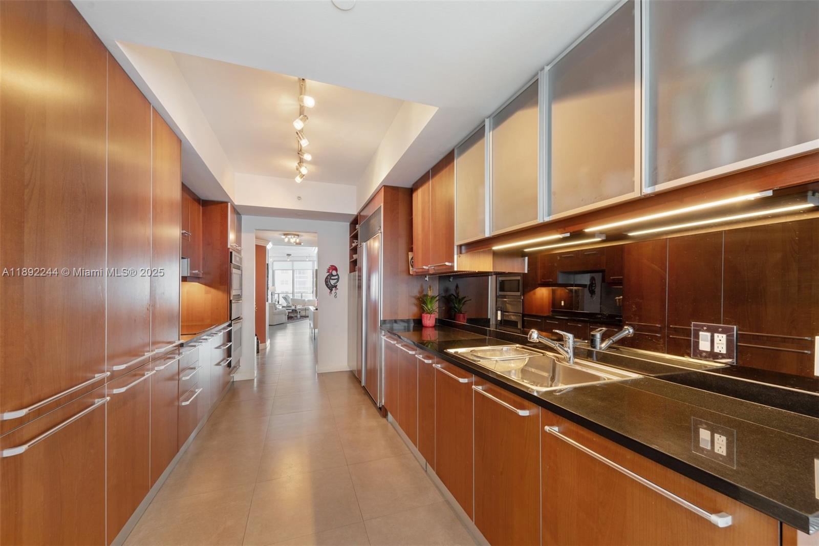 OCEAN PALMS CONDO - Residential