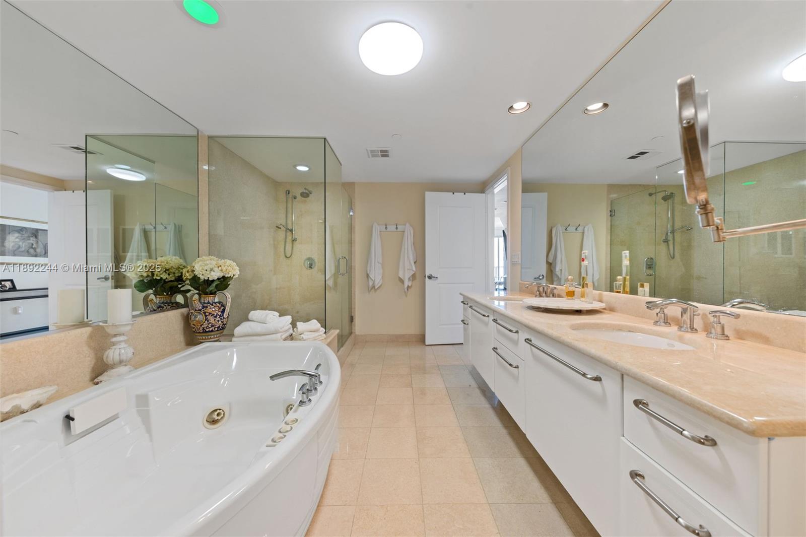 OCEAN PALMS CONDO - Residential
