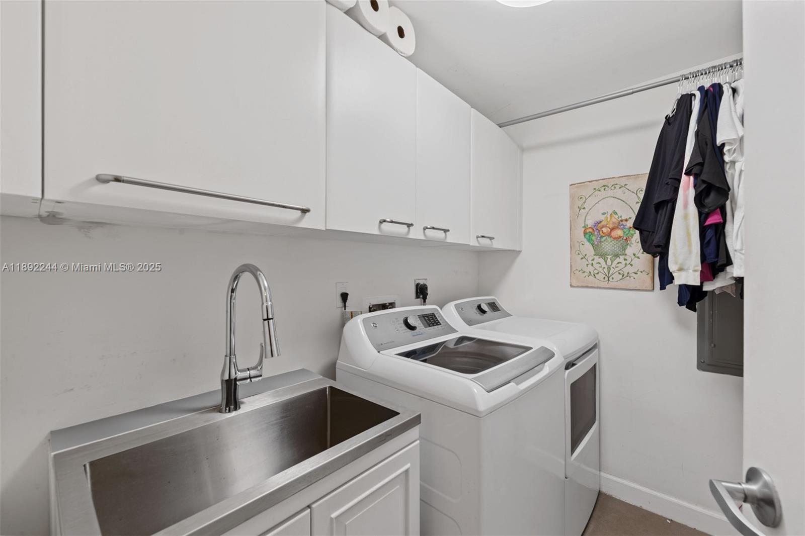OCEAN PALMS CONDO - Residential