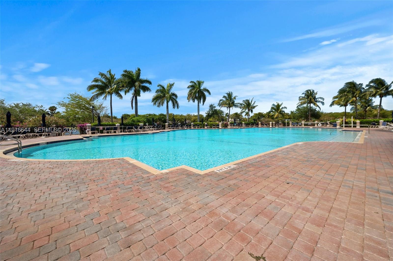 LAKES BY THE BAY FAYE REP - Residential