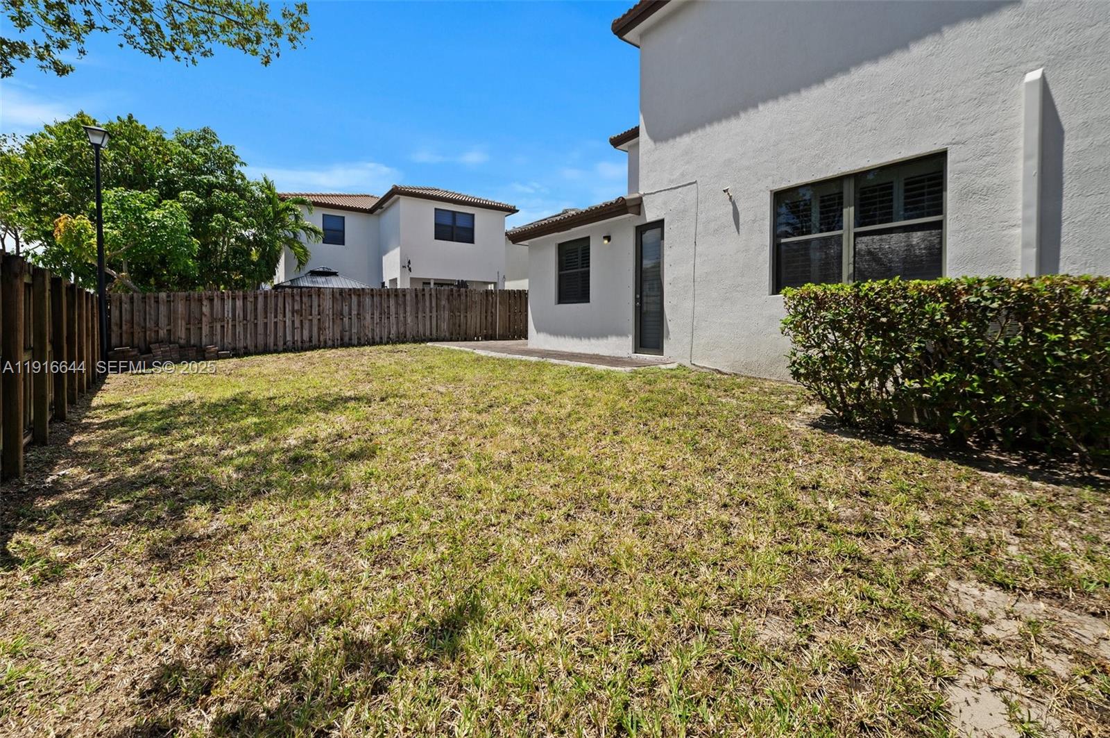 LAKES BY THE BAY FAYE REP - Residential