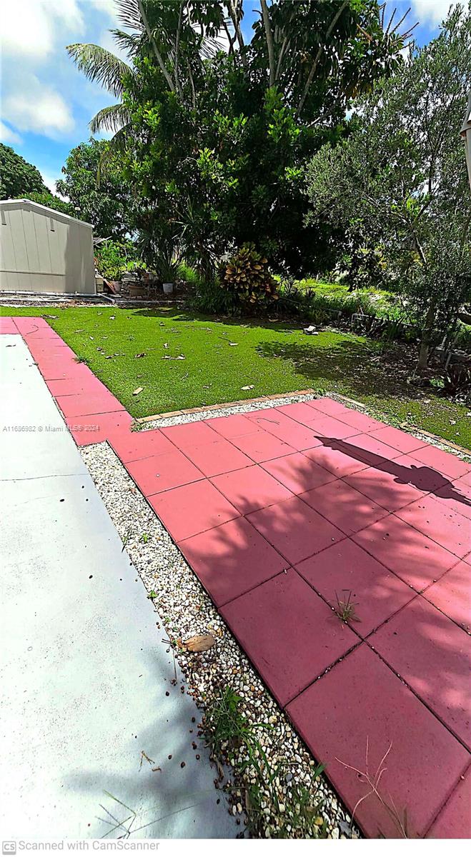 PINE GROVE VILLAGE - Residential