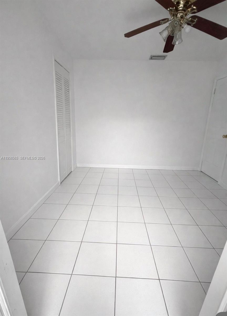 SOUTH MIAMI LAKES - Residential