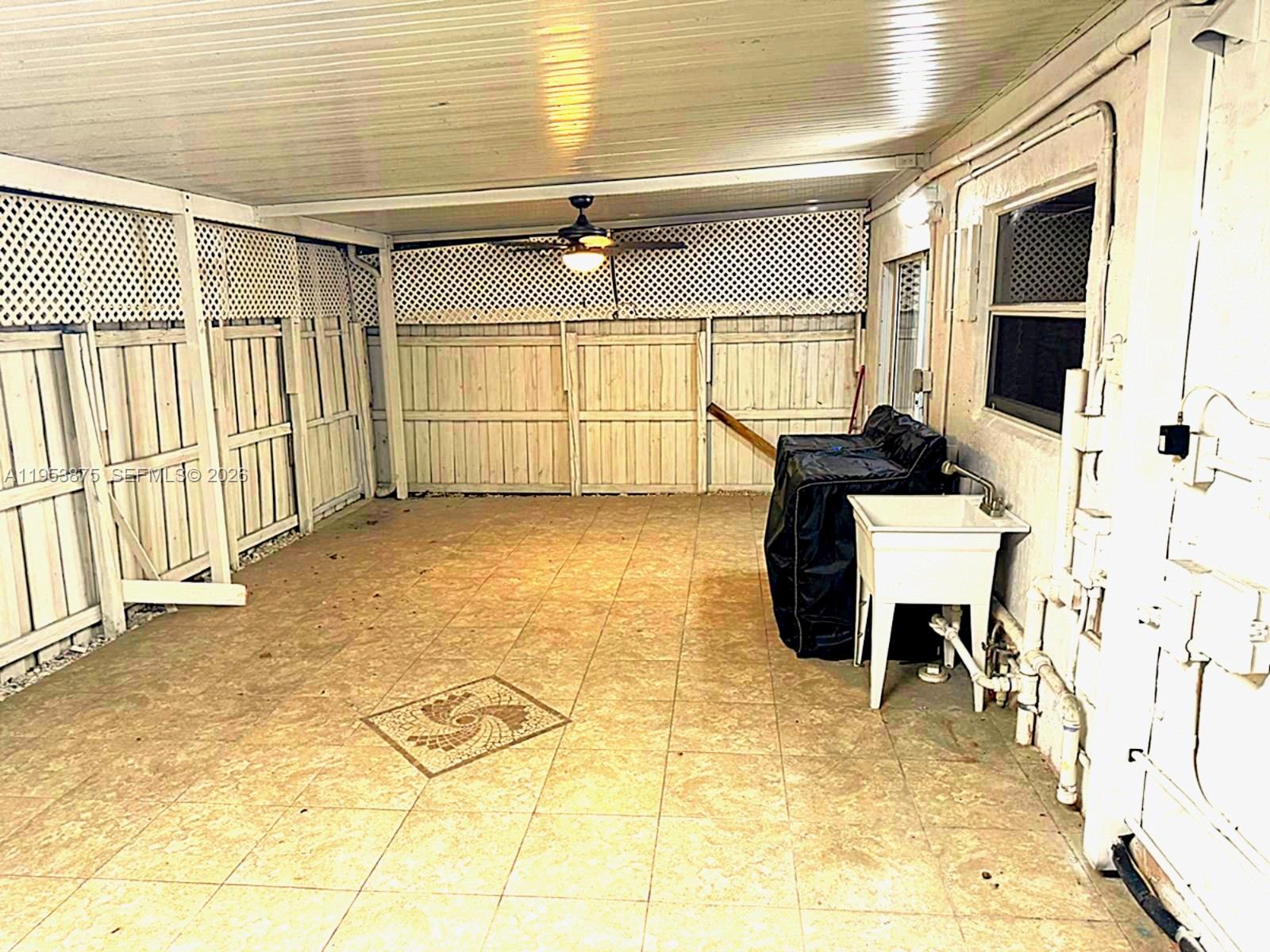 LAS VILLAS SEGOVIA CONDO - Residential