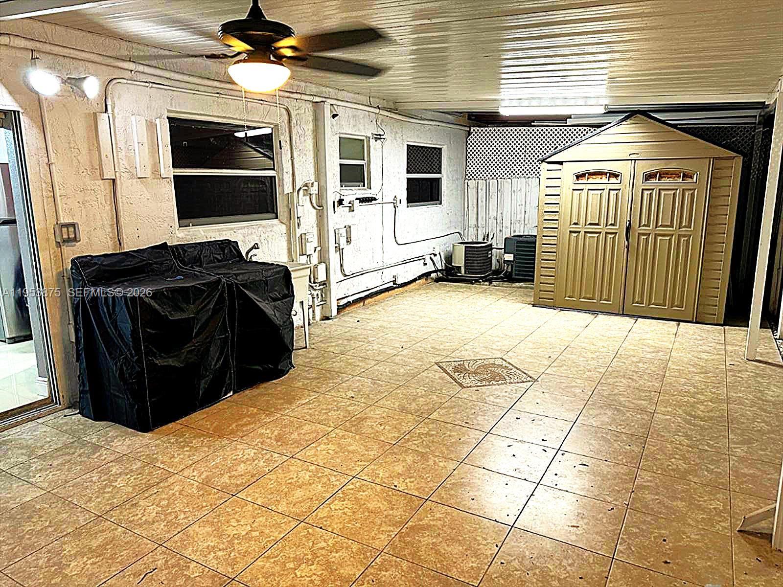 LAS VILLAS SEGOVIA CONDO - Residential