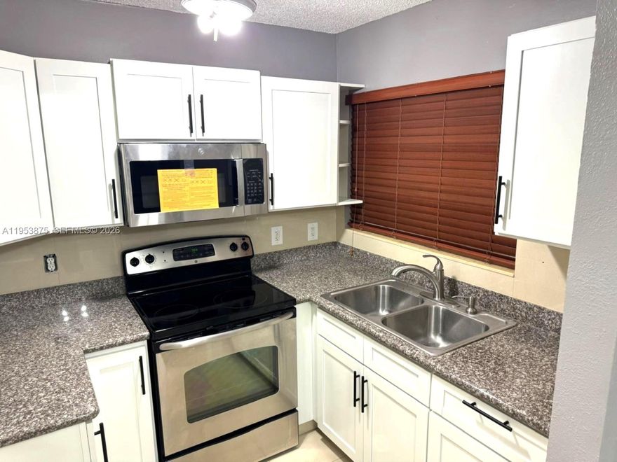 Fantastic unit in West Hialeah, 3 Bed and 1.5 bath, NEW A/C, Fridge, Microwave, Washer and Dryer. Private patio; easy access to all roads and major highways, schools and parks. 2 assigned parking spaces plus visitors for overflow.