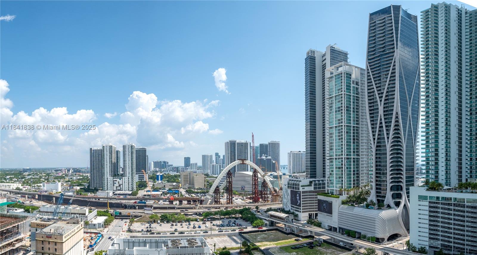 PARAMOUNT MIAMI WORLDCENTE - Residential Lease