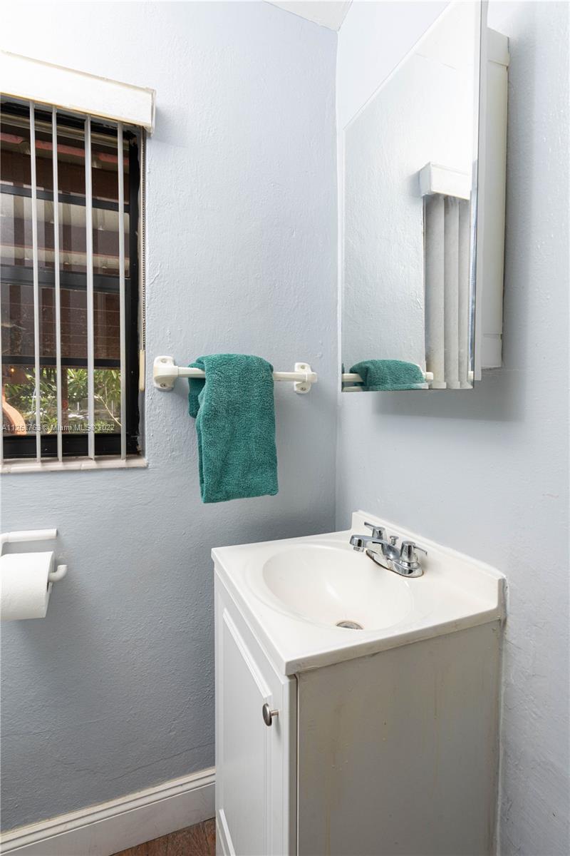 PONCE DE LEON - Residential