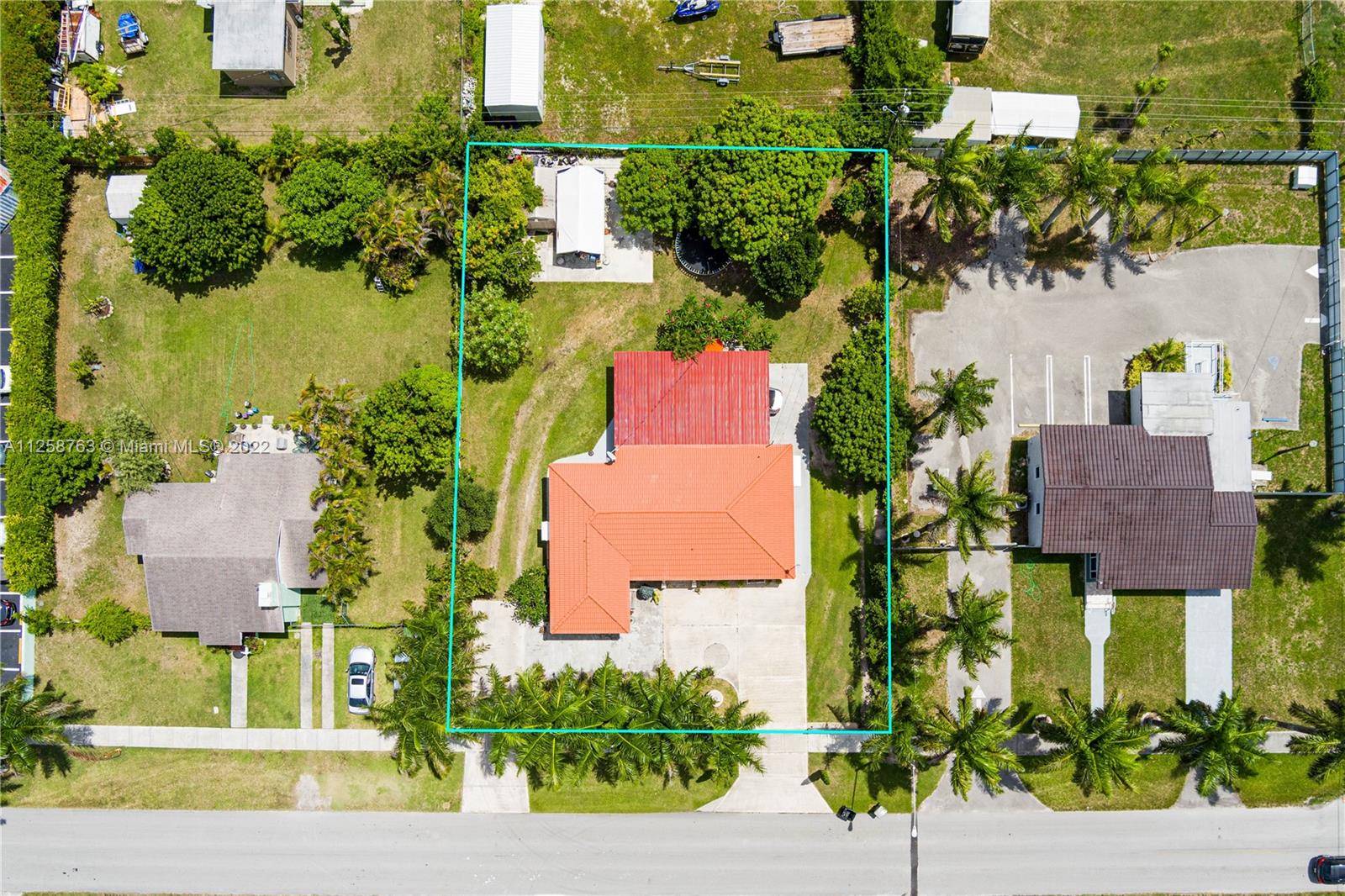 PONCE DE LEON - Residential