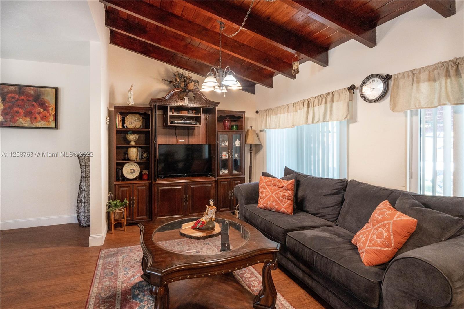 PONCE DE LEON - Residential