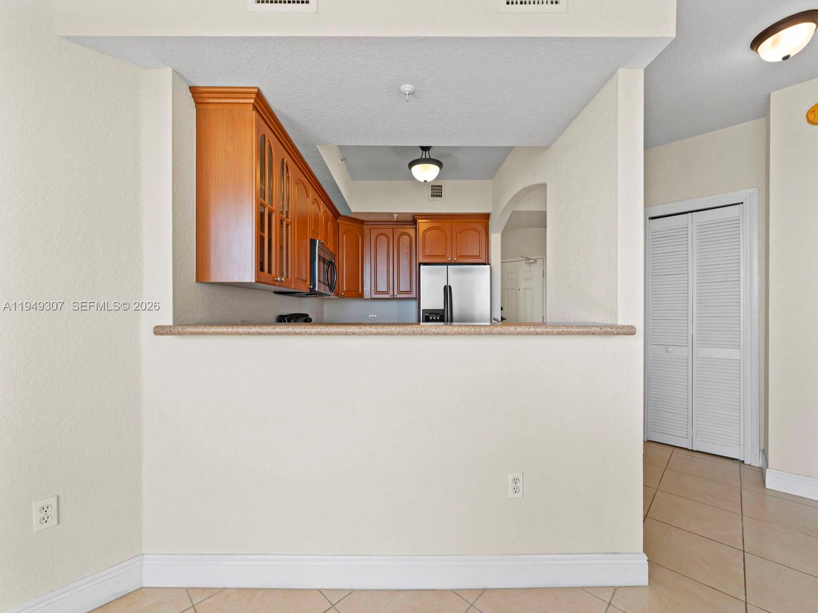 THE LUXOR RESIDENCES COND - Residential