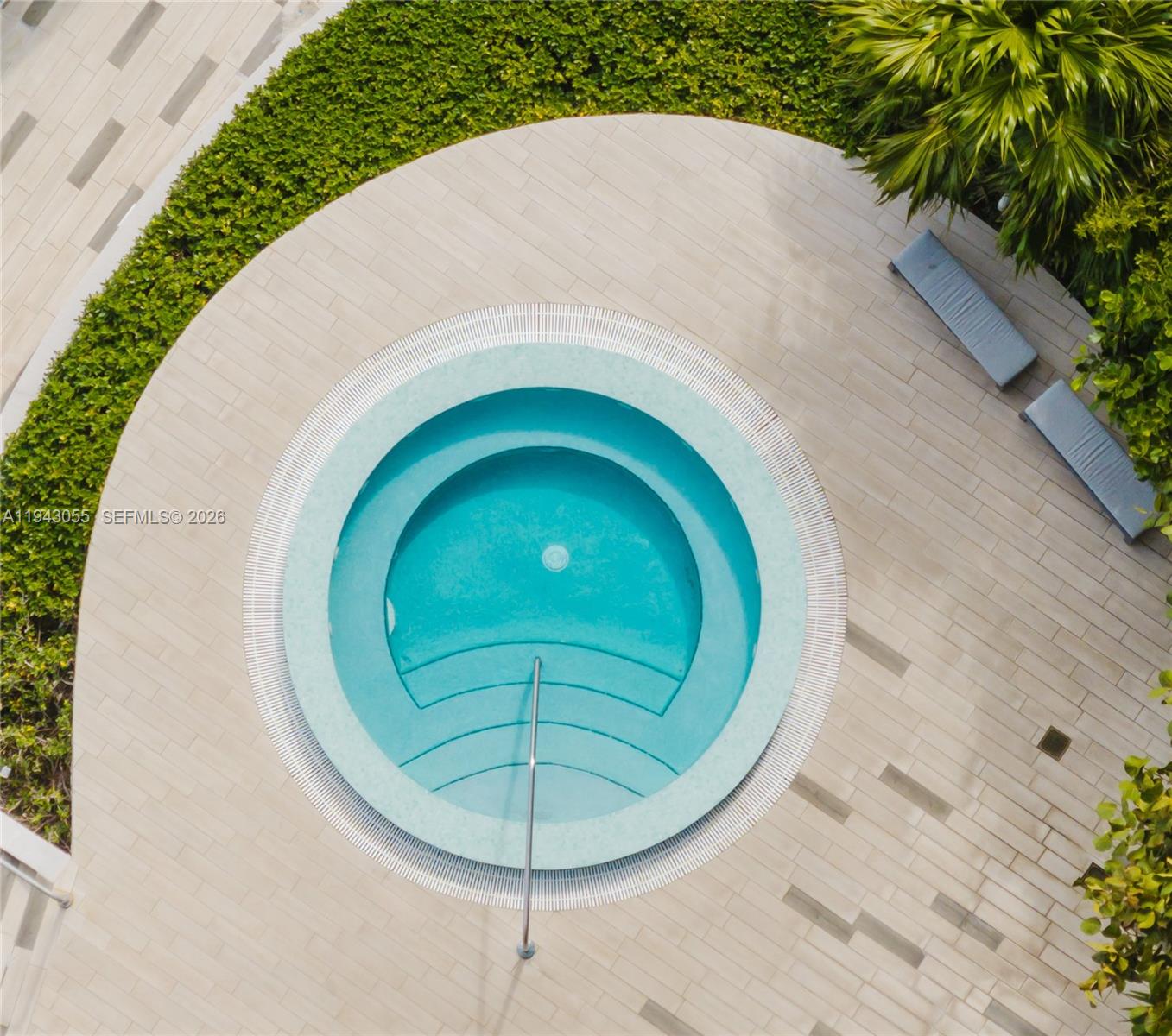 ARIA ON THE BAY CONDO - Residential