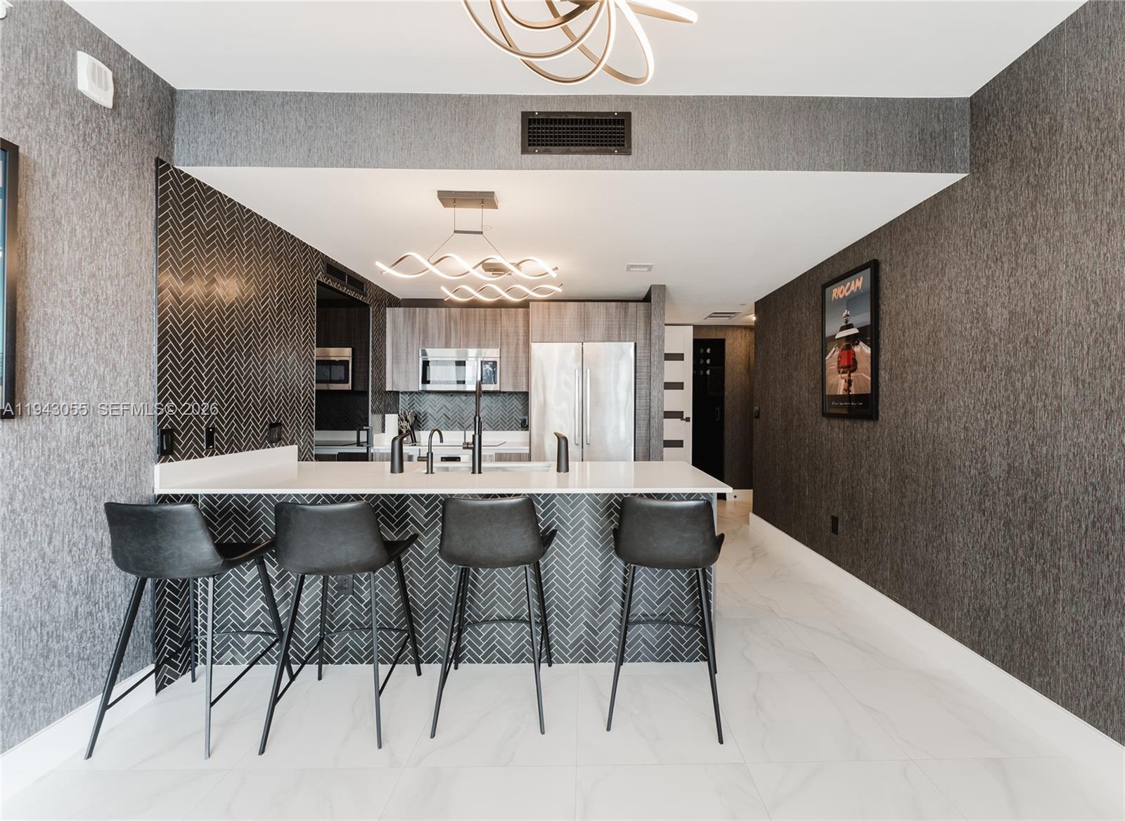 ARIA ON THE BAY CONDO - Residential