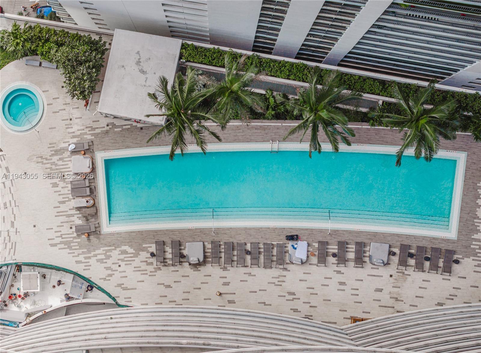 ARIA ON THE BAY CONDO - Residential