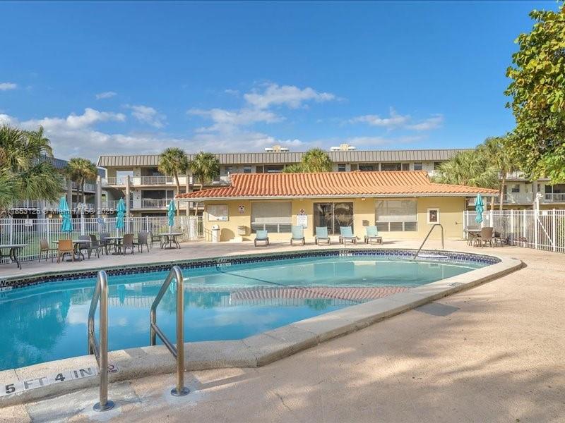 Step inside a beautiful spacious 1 bedroom apartment in the heart of Hallandale beach. The complex is located in the most prestigious neighborhood where all the homes are waterfront. It is a walking distance to the ocean, major shopping centers, walking distance to the best local restaurants.You step out, you have a beautiful park on the intracoastal to enjoy Florida living. The unit is fully renovated, brand new fridge, stove, bathroom, extremely spacious. The building is very well managed, elevator, assigned parking space, beautiful breeze when you sit in your enclosed porch, come and visit. The golf course is 10 mins drive, the ocean is 5 mins drive, great community for families and anyone who wants to enjoy a peaceful zene living. Assigned parking #65