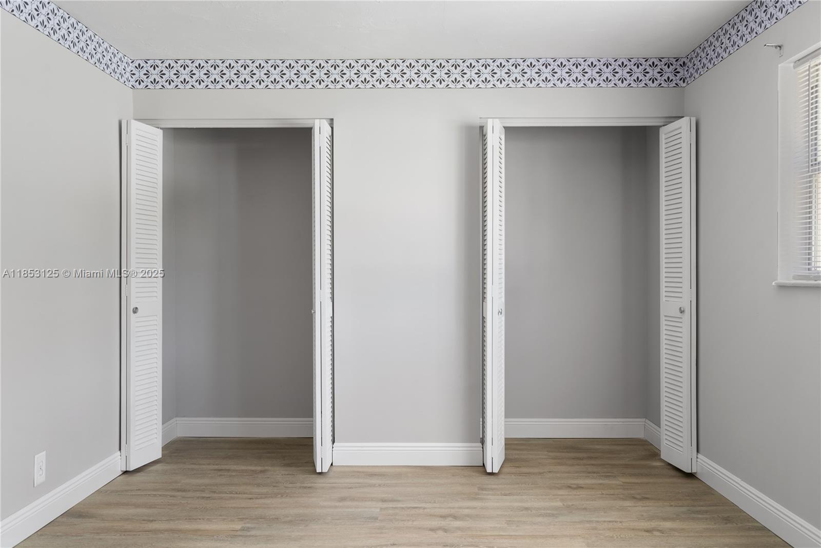 PARADISE BY THE SEA CONDO - Residential Lease