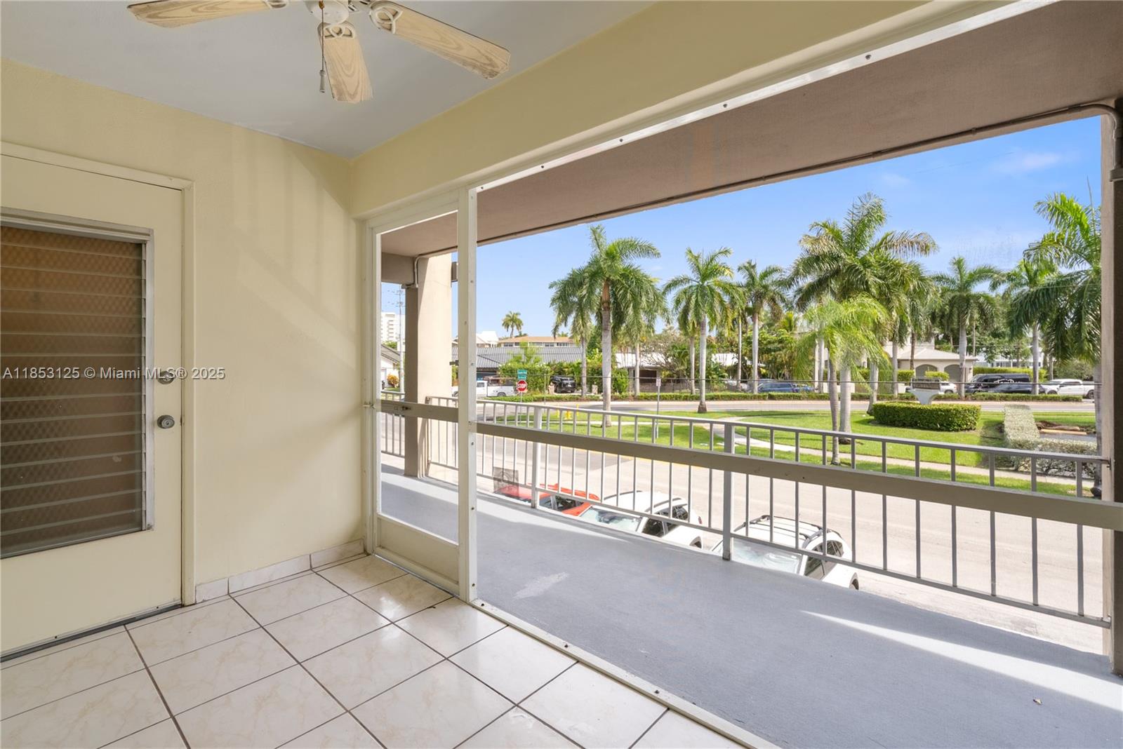 PARADISE BY THE SEA CONDO - Residential Lease