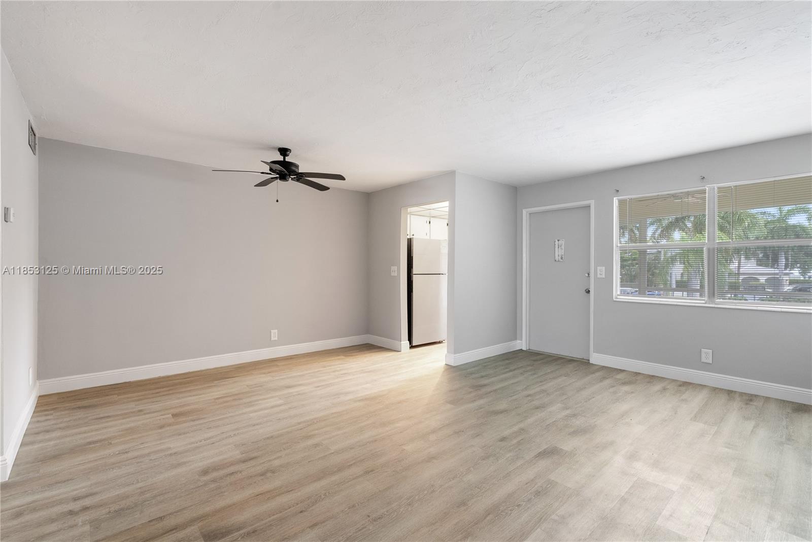 PARADISE BY THE SEA CONDO - Residential Lease