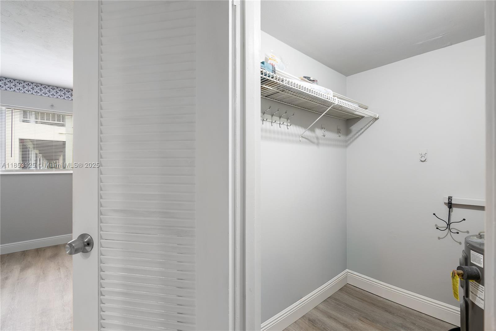 PARADISE BY THE SEA CONDO - Residential Lease