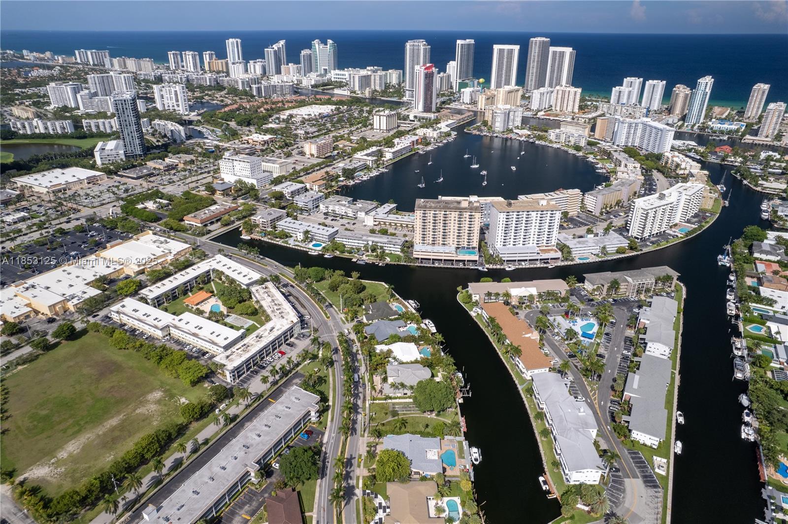 PARADISE BY THE SEA CONDO - Residential Lease