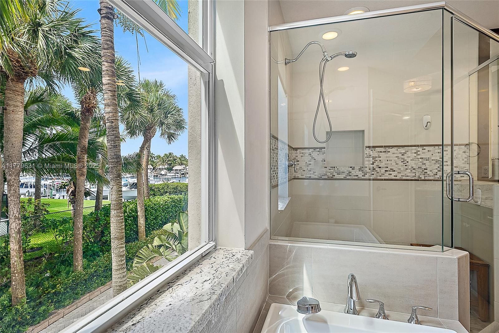Bay Colony - Residential