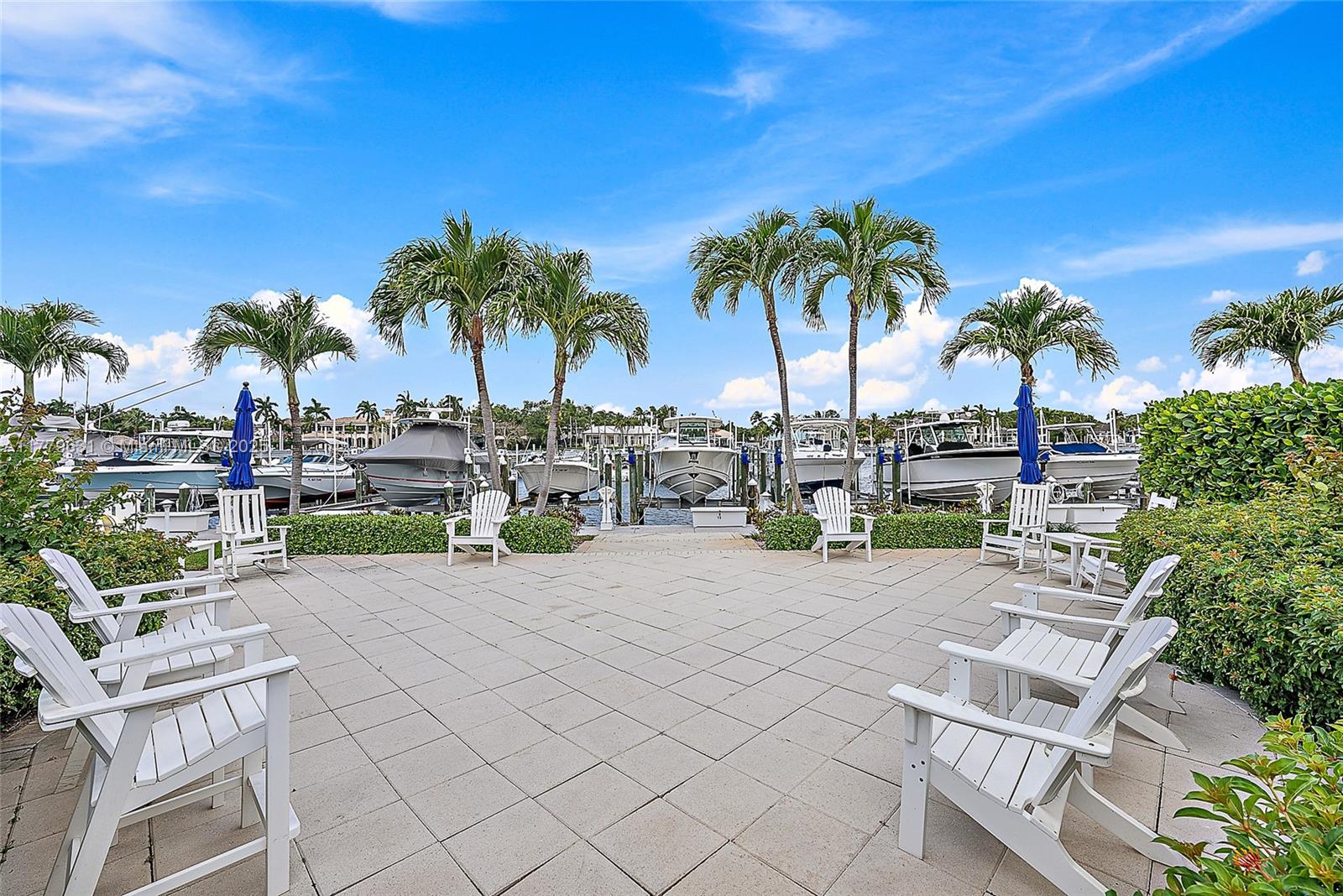 Bay Colony - Residential