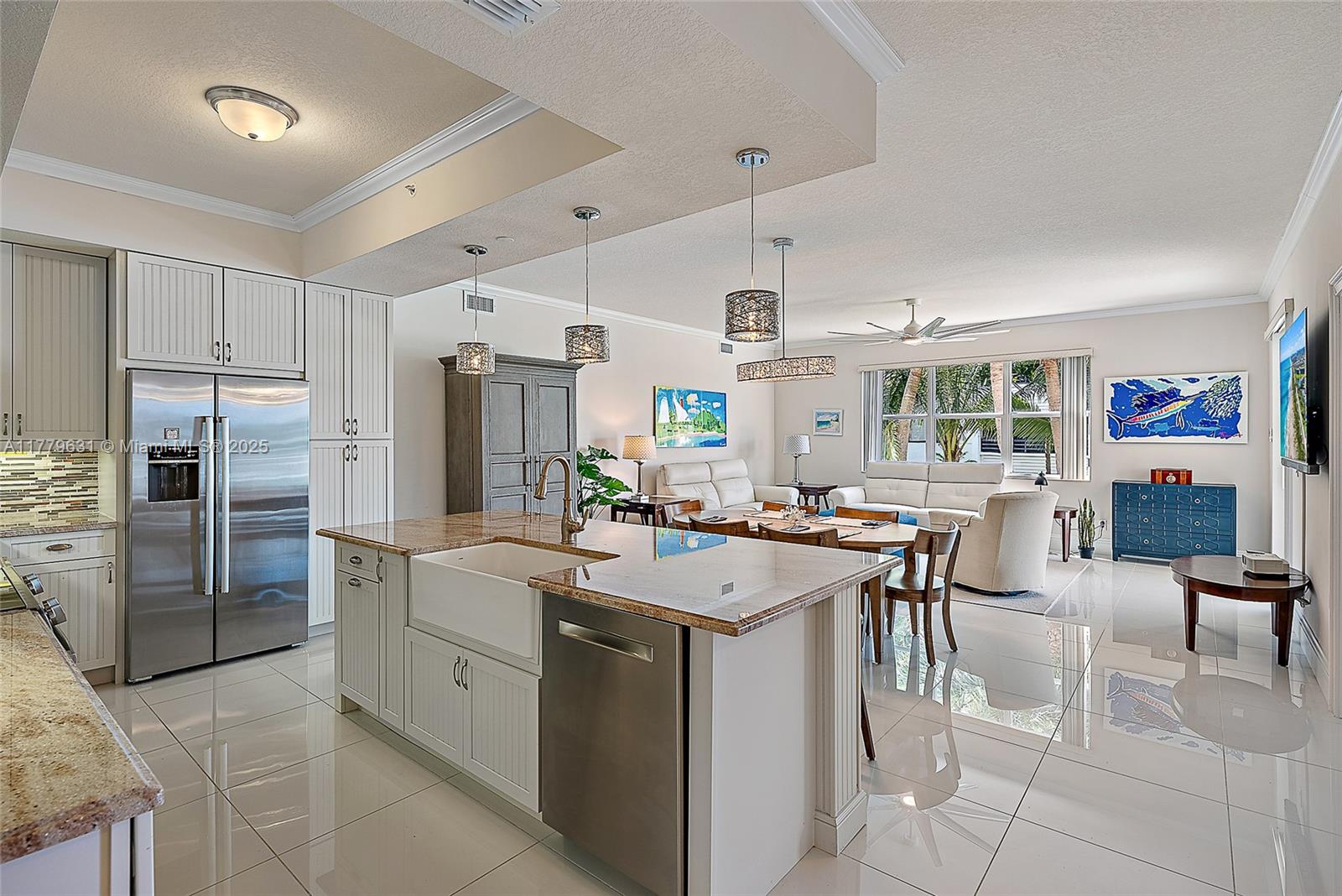 Bay Colony - Residential