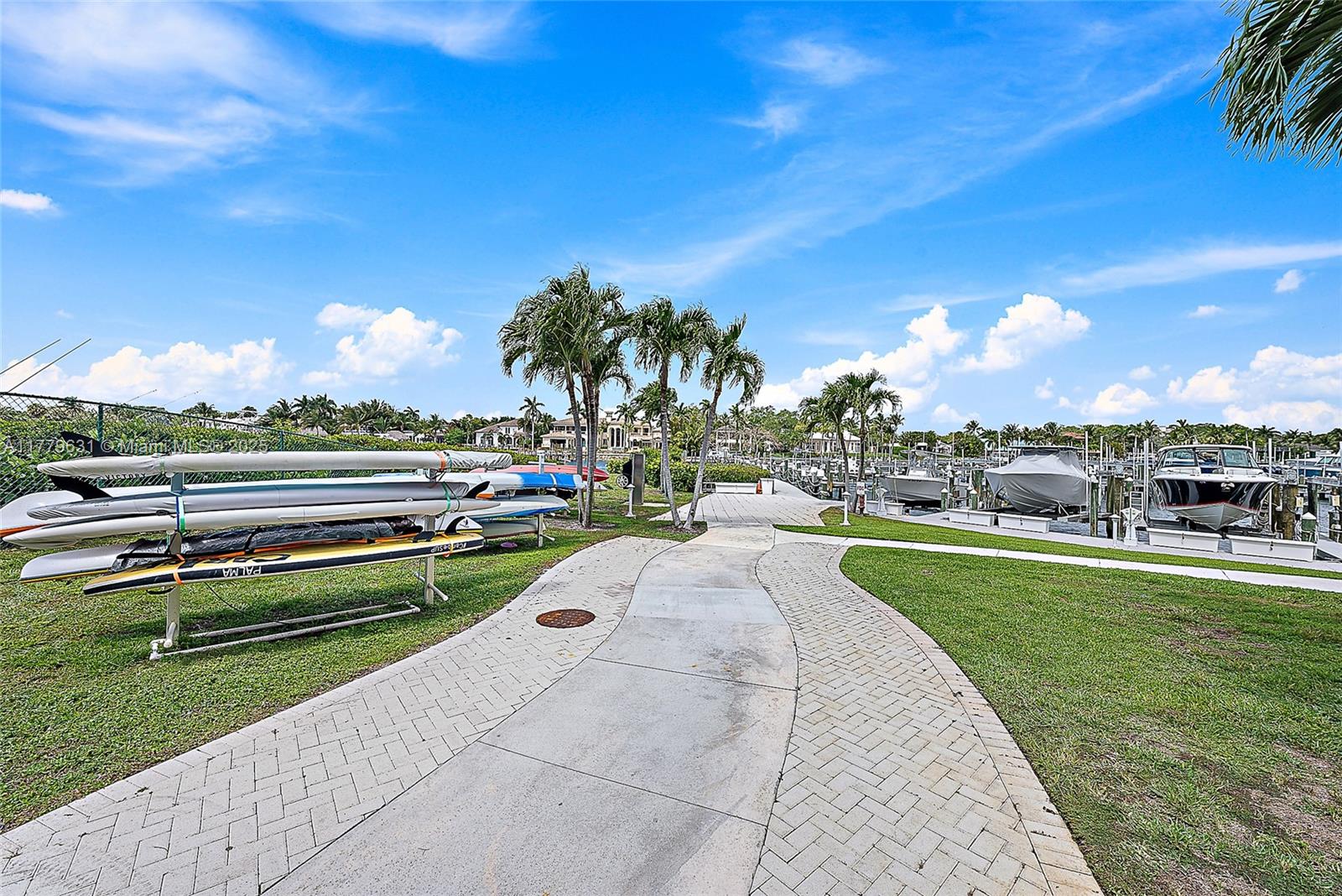 Bay Colony - Residential