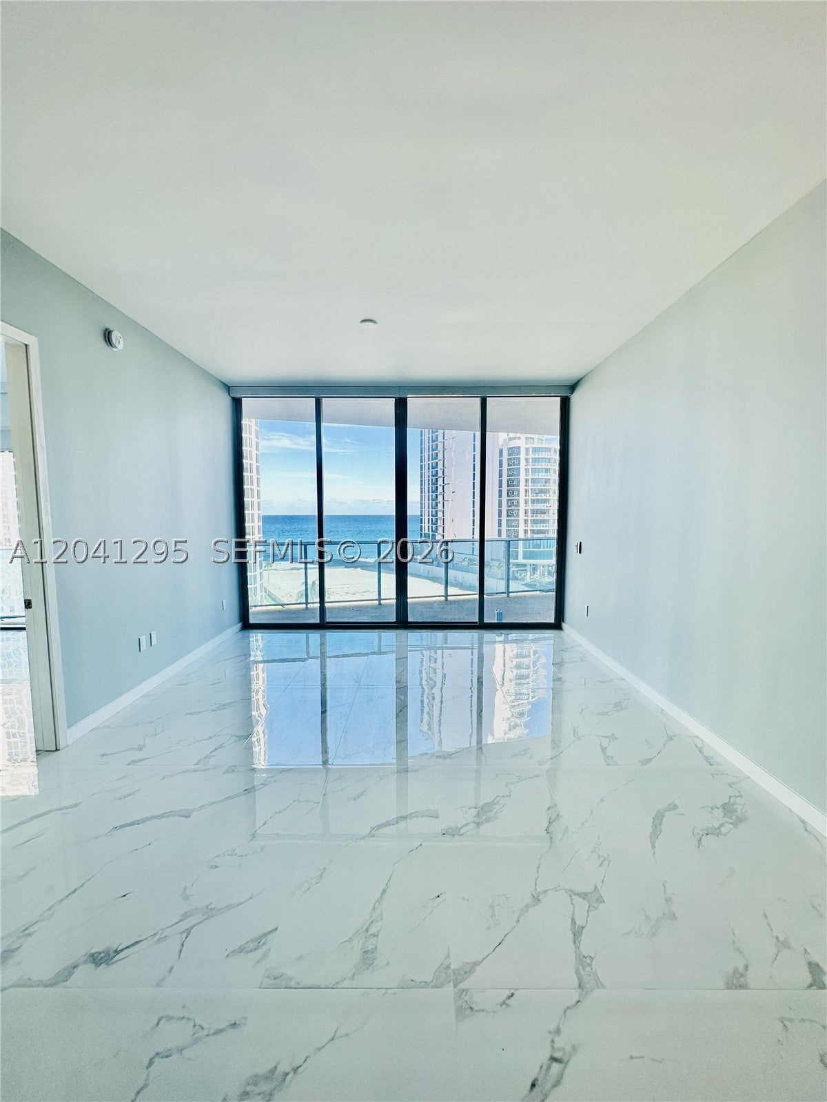 17550 Collins Ave 803