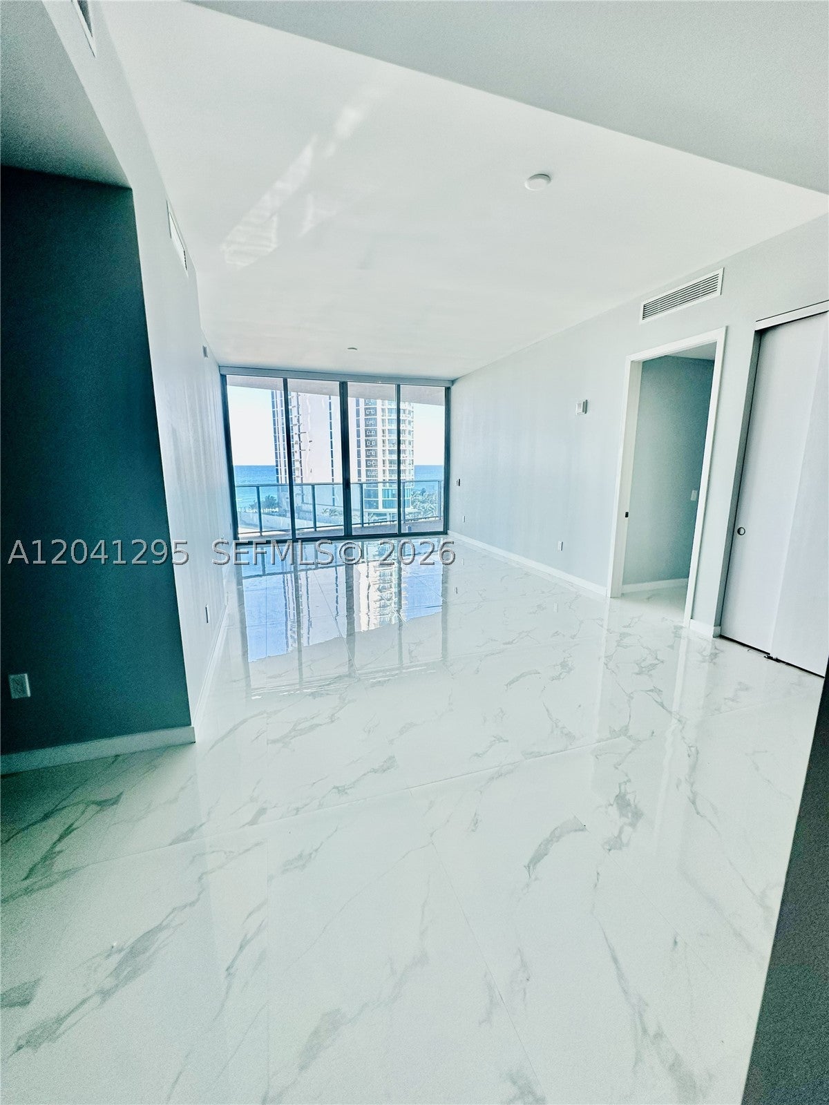 17550 Collins Ave 803