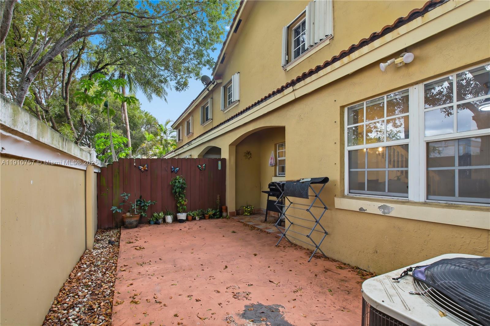 P A AT WEST SUNSET - Residential Lease