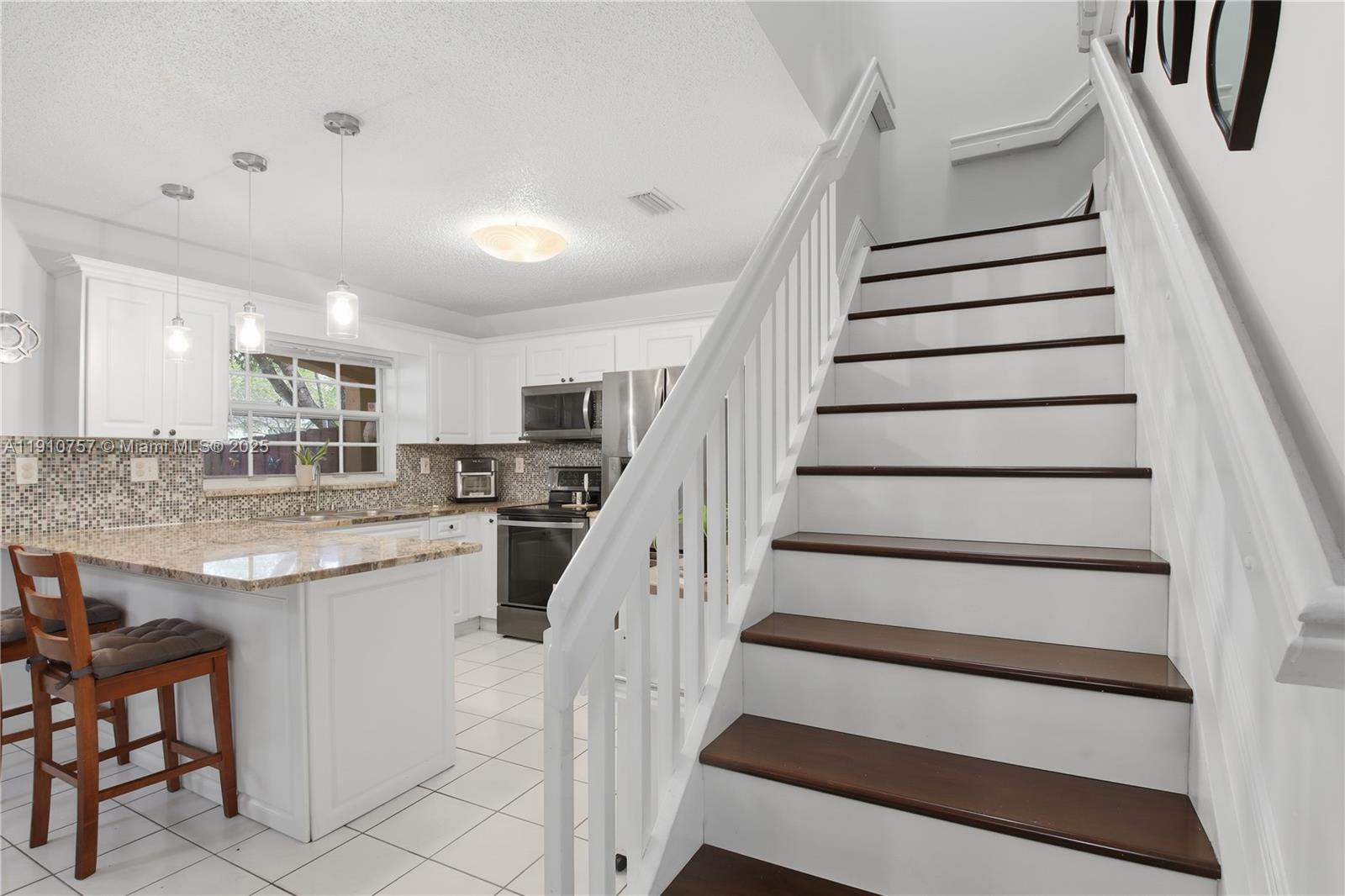 P A AT WEST SUNSET - Residential Lease