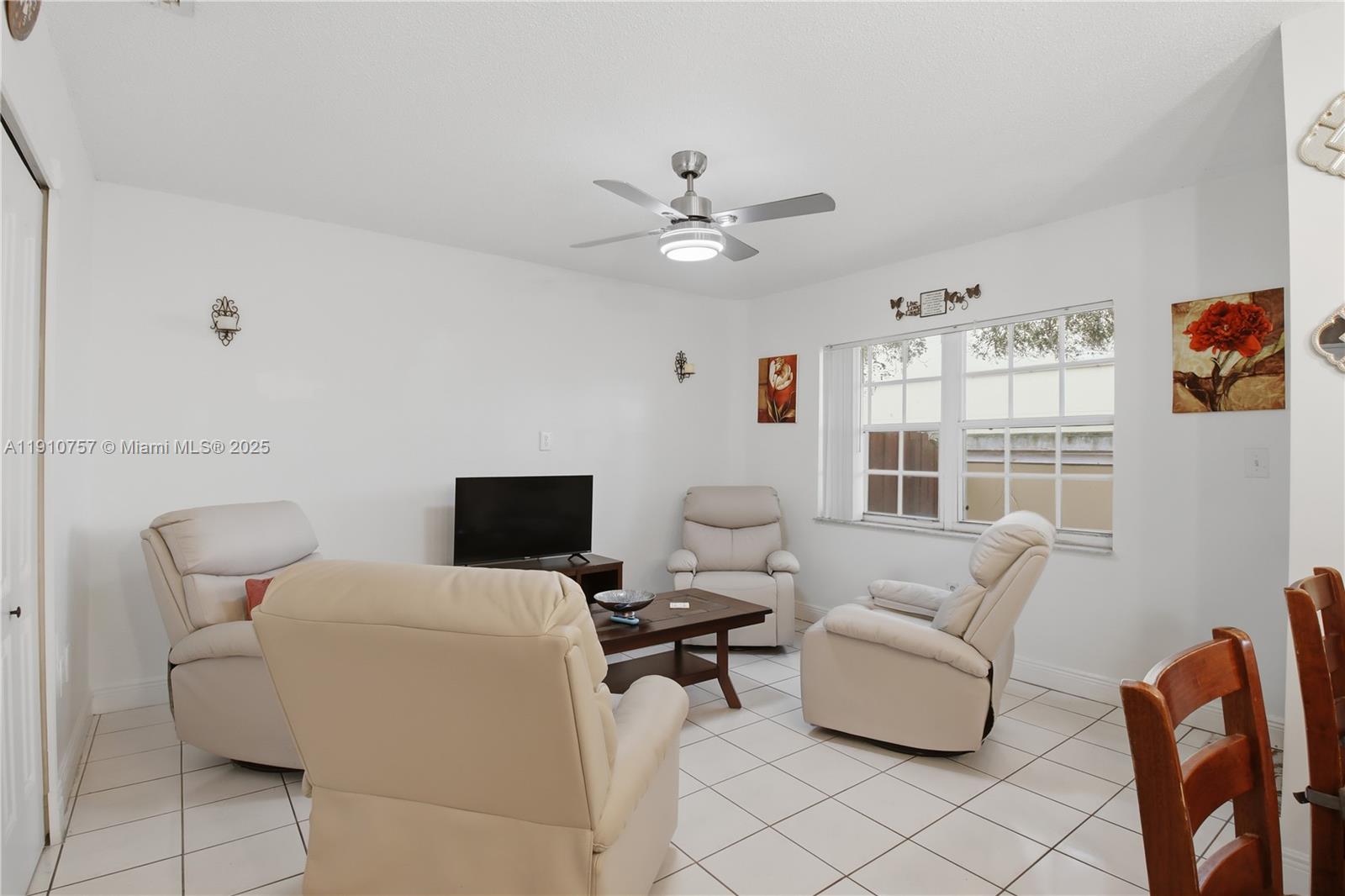 P A AT WEST SUNSET - Residential Lease