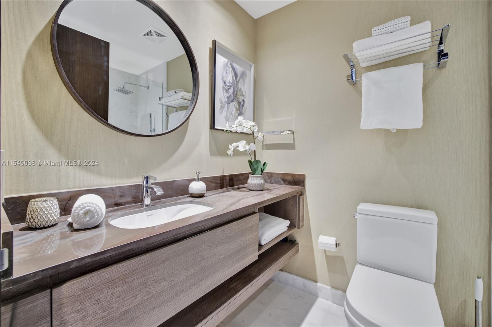 OCEANA KEY BISCAYNE CONDO - Residential