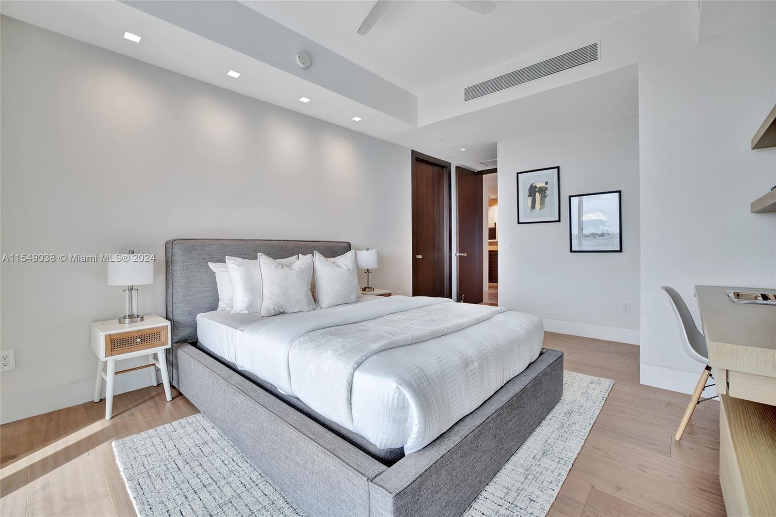 OCEANA KEY BISCAYNE CONDO - Residential