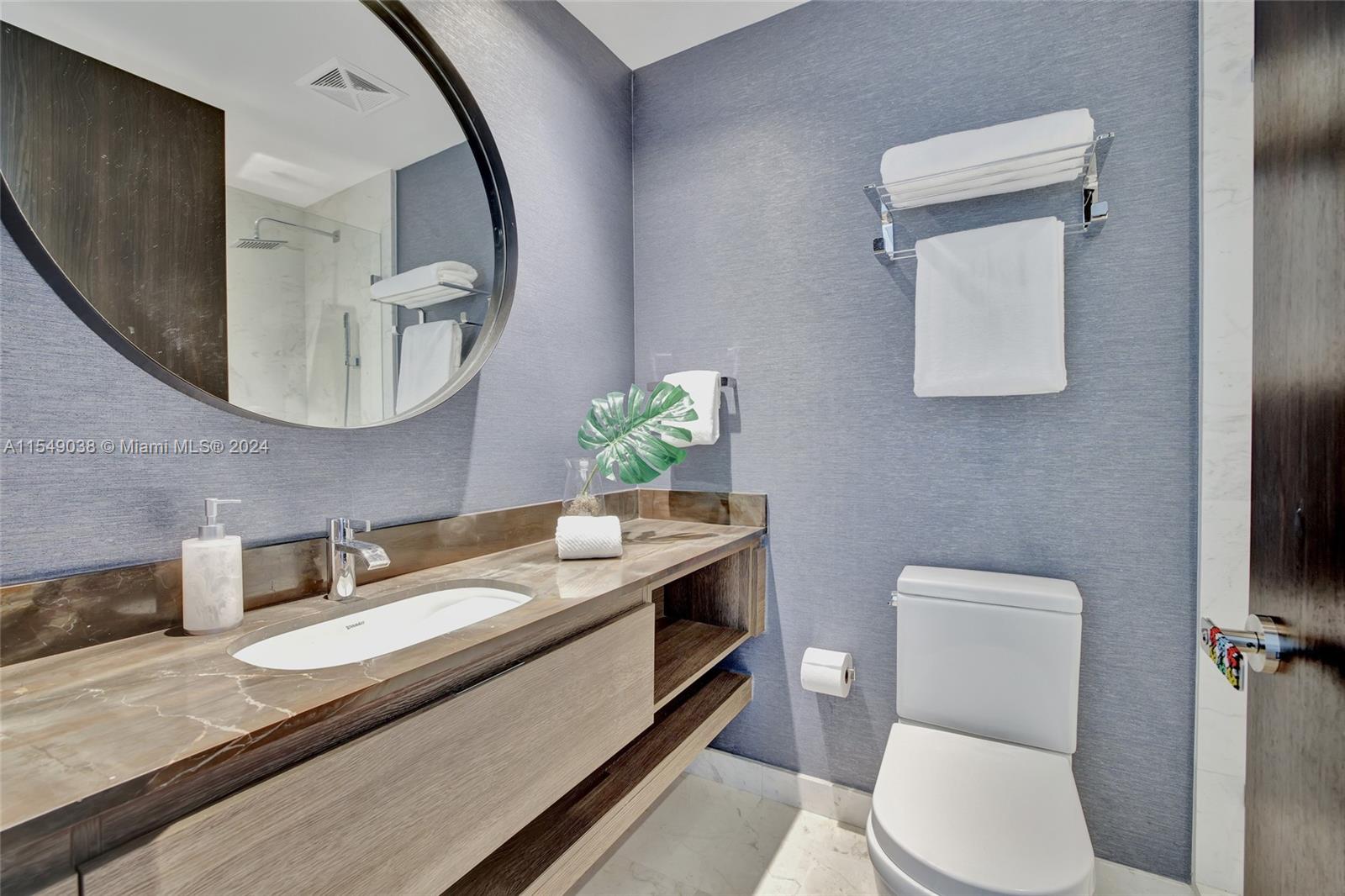 OCEANA KEY BISCAYNE CONDO - Residential