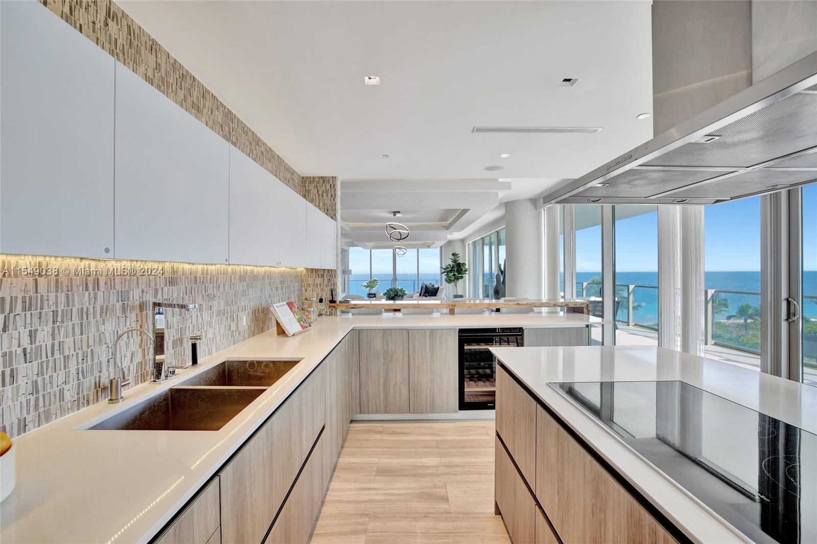 OCEANA KEY BISCAYNE CONDO - Residential