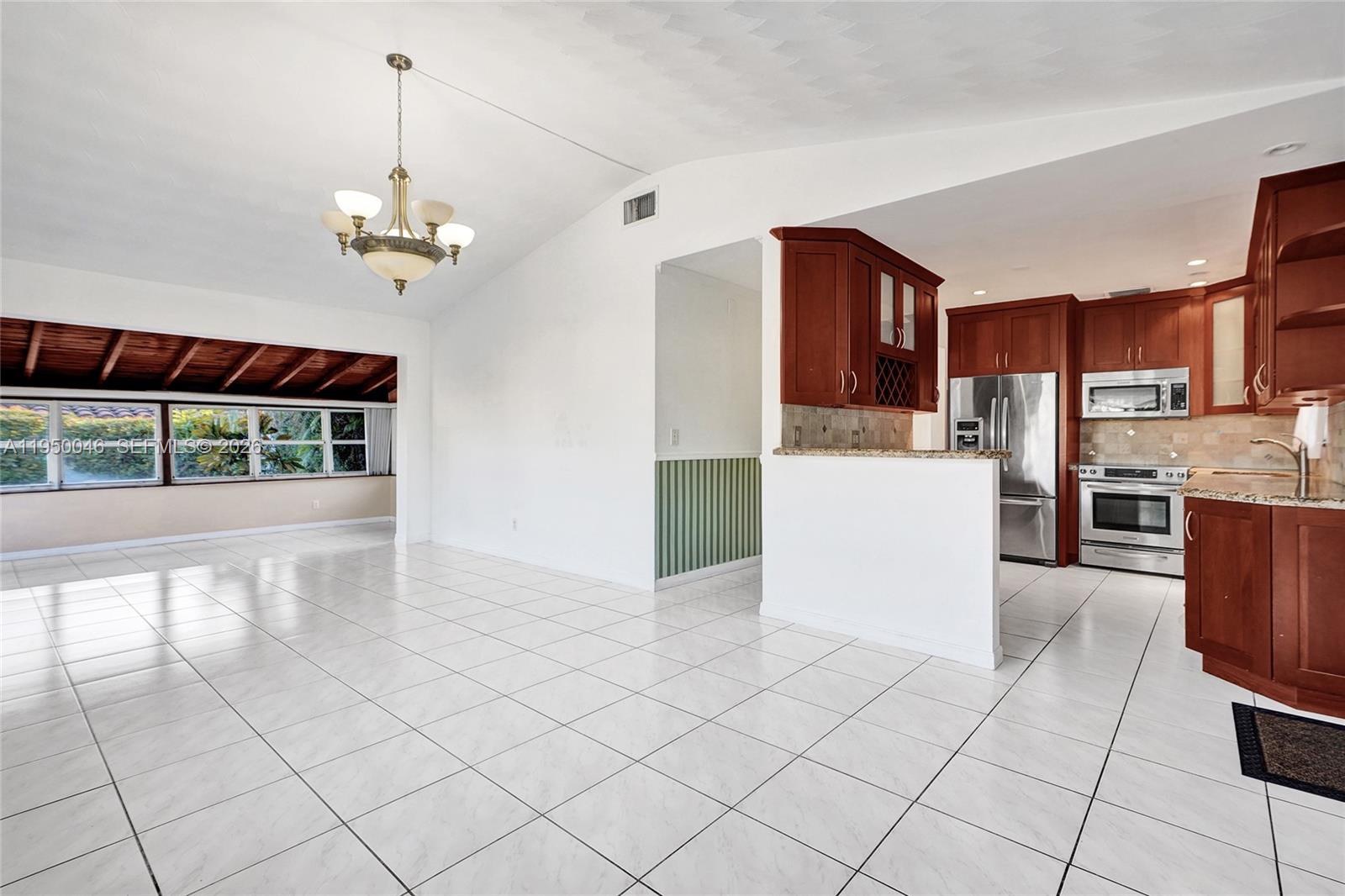 SUNSWEPT ISLE - Residential