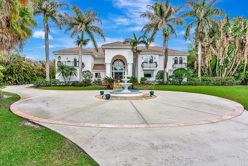 2584 SE Ranch Acres Cir