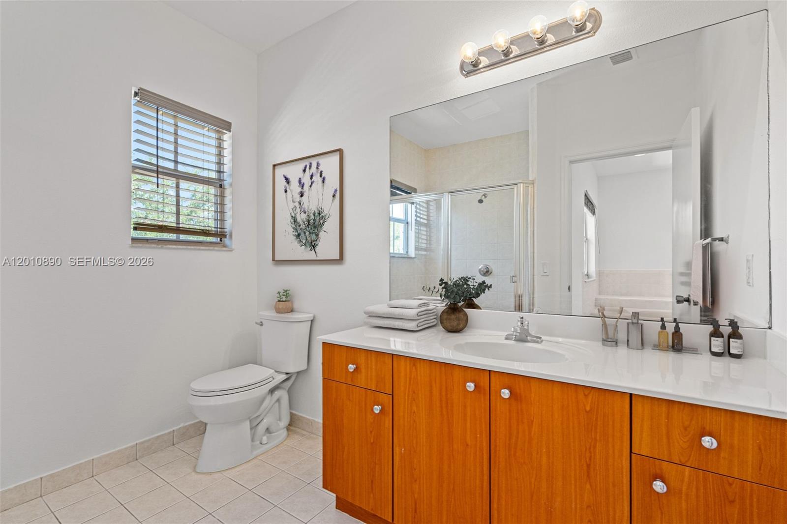 EGRET LAKES ESTATES SEC 6 - Residential